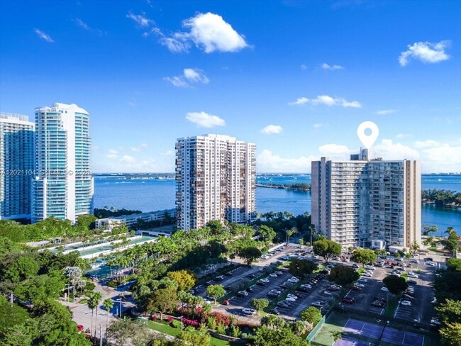 Building Photo - 2451 Brickell Ave