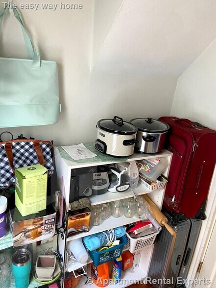 Building Photo - 41 Bay State Ave