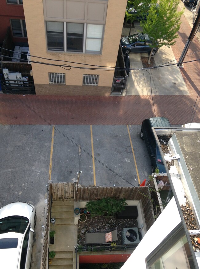 Building Photo - 1830 18th St NW