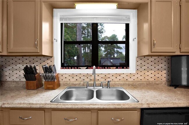 Building Photo - 4471 Briton Cir