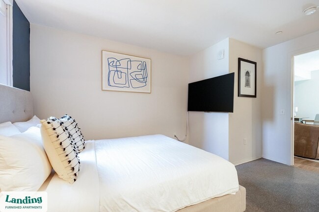 Building Photo - 372 Fourth Ave