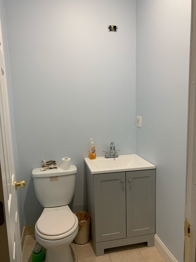 Building Photo - 4902 E 23rd St