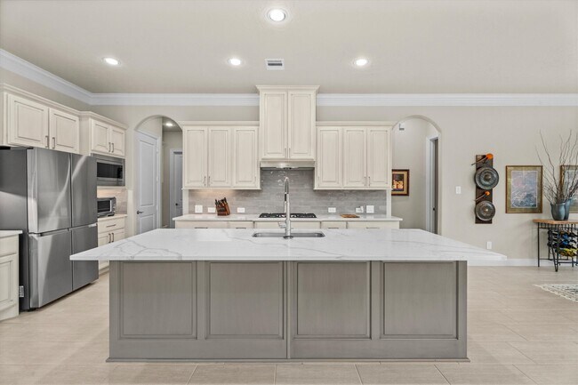Building Photo - 122 Coral Bells Ct