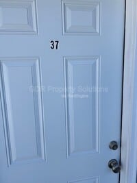 Building Photo - 401 14th St NW