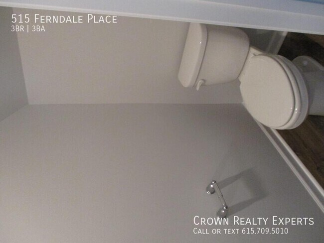 Building Photo - 515 Ferndale Pl