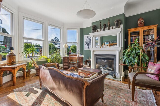 Building Photo - 2985 Harrison St