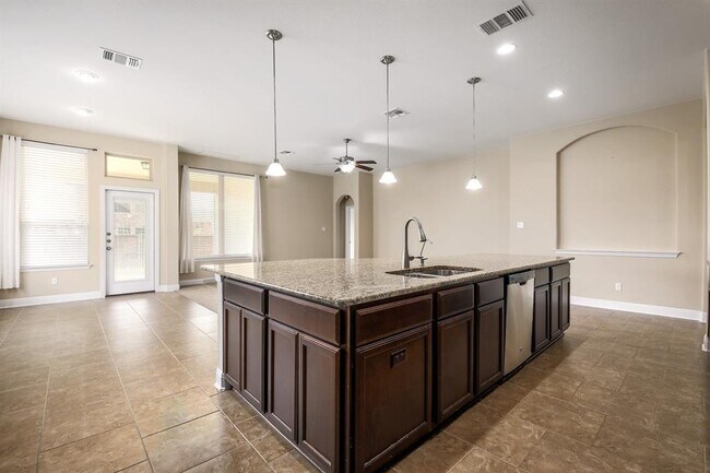 Building Photo - 17916 Crimson Apple Way