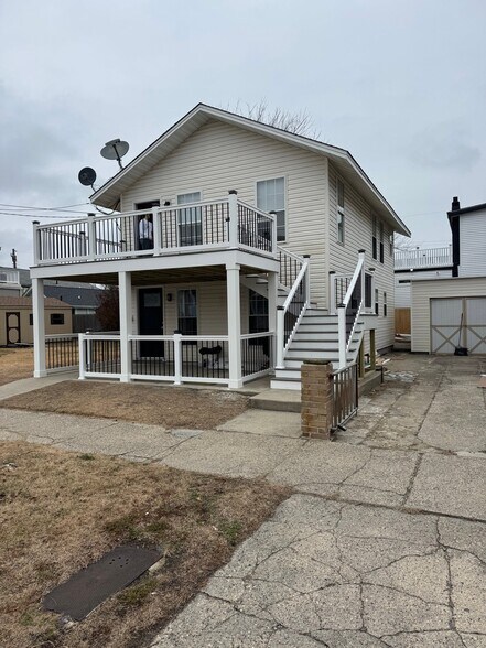 Building Photo - 619 N Trenton Ave