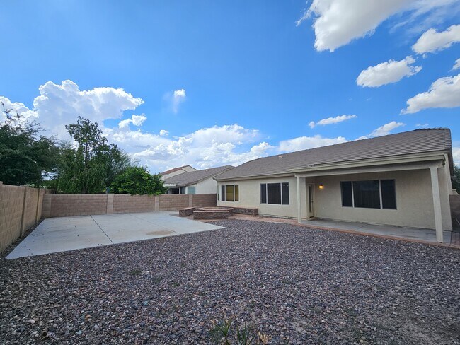 Building Photo - 7491 W Colony Park Dr