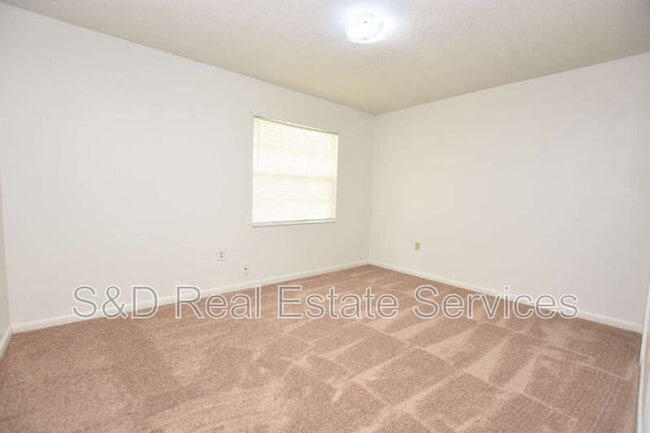 Building Photo - 4745 Dimbath Dr