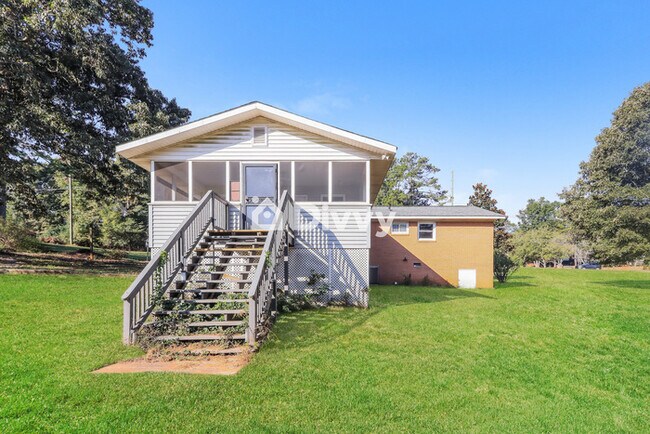 Building Photo - 1186 GA-155 N