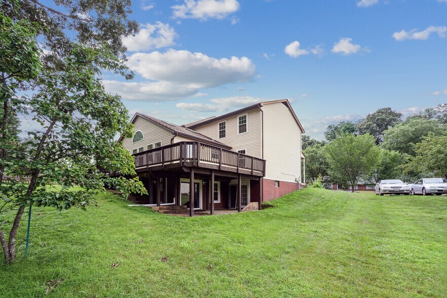 Building Photo - 12308 Hillmeade Station Dr