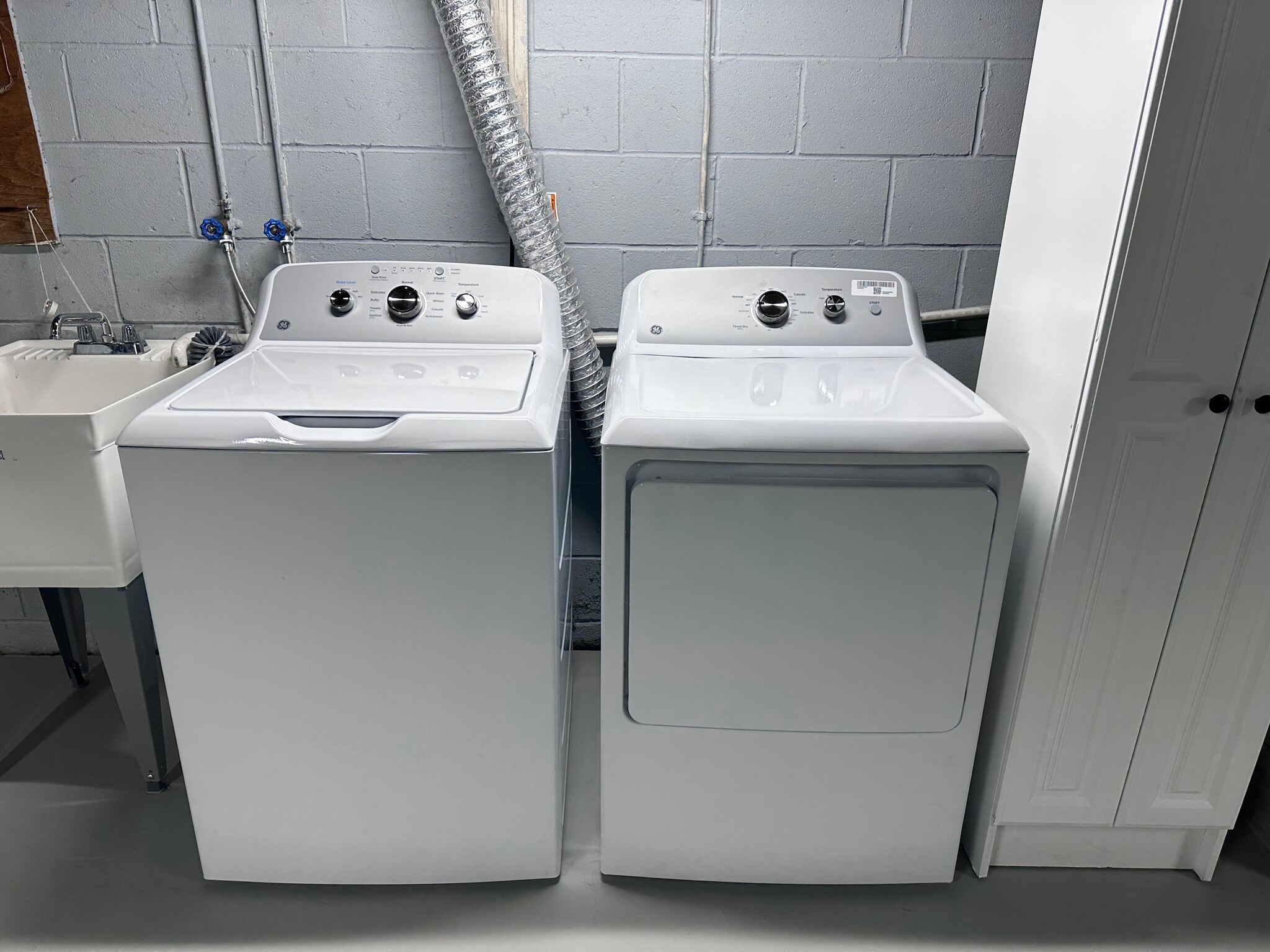 New washer and dryer just for your use - 2311 Baird Rd