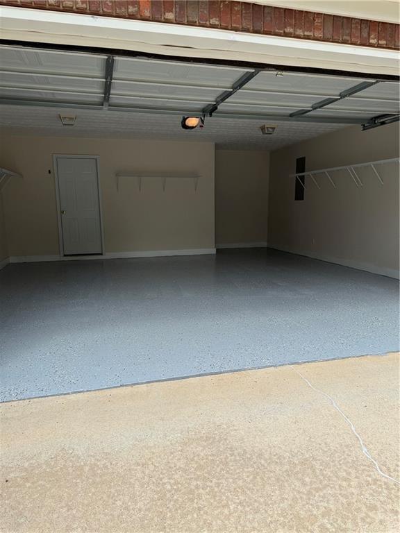 Building Photo - 1244 Saxony Dr SE