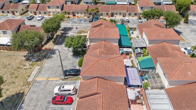 Building Photo - 360 NW 114th Ave