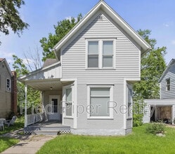 Building Photo - 816 S James Ave