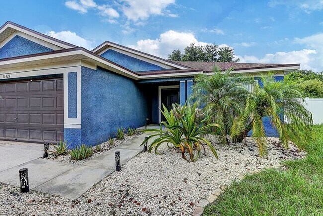 Building Photo - Spacious 4-Bedroom Home in Rivercrest, Riv...