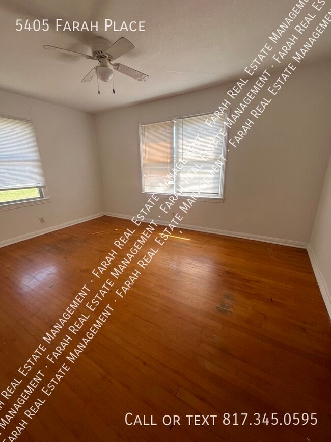 Building Photo - 5405 Farah Pl