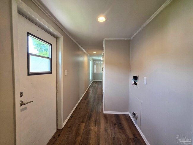 Building Photo - 2821 Hillcrest Ave