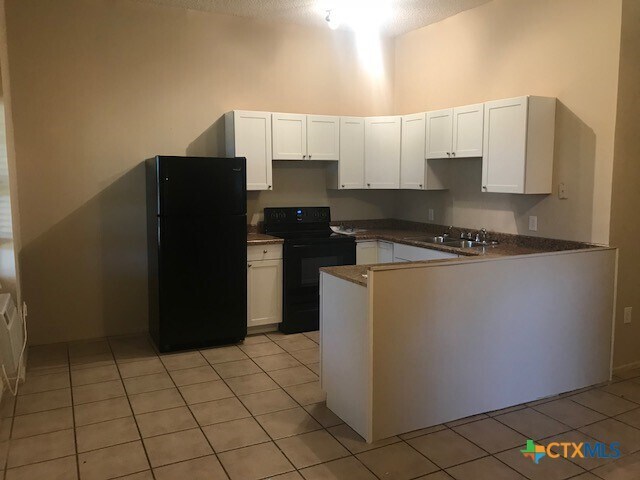 Building Photo - 1410 Marlton St