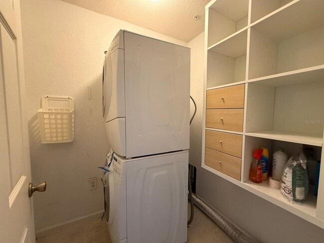 Building Photo - 14108 Evening Sky Pl