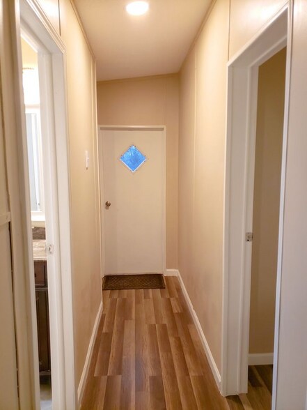 Building Photo - 3738 Vickery Dr