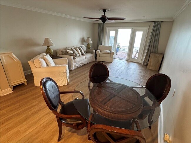 Building Photo - 4974 Coquina Key Dr SE