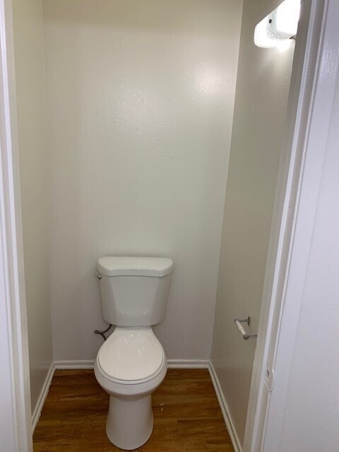 Building Photo - BEAUTIFUL 2STORY 2BD 1.5BA TOWNHOME STYLE UNIT