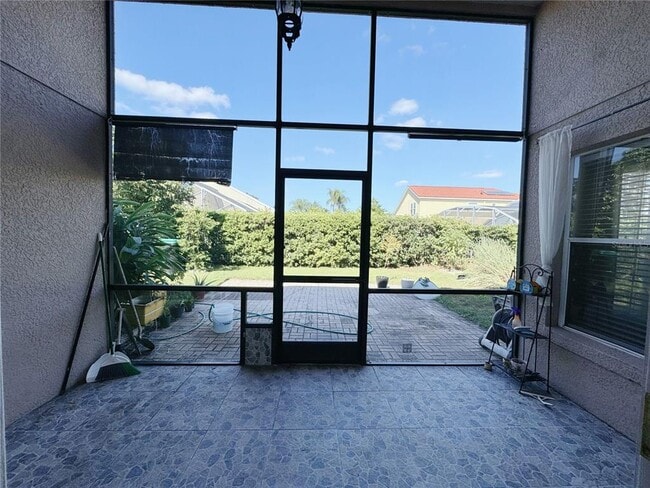 Building Photo - 2708 Crane Trace Cir