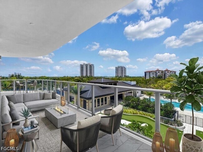 Building Photo - 4810 Pelican Colony Blvd