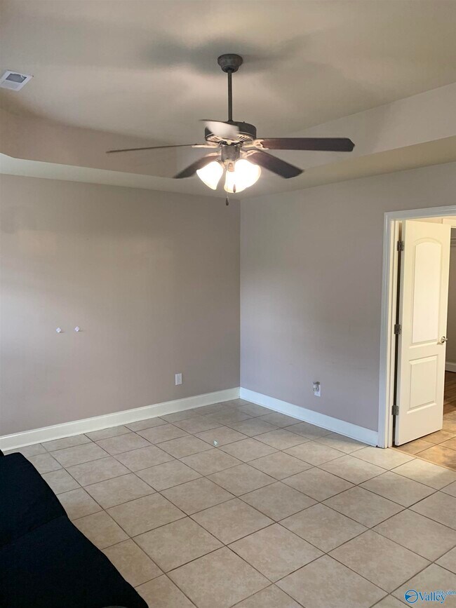 Building Photo - 101 Oxfordwill Ct