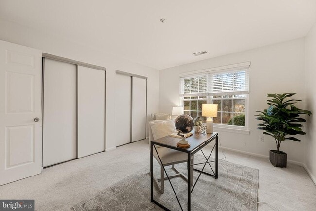 Building Photo - 6111 Wigmore Ln