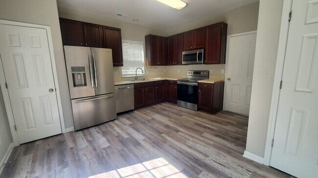 Building Photo - 5609 David Christian Pl