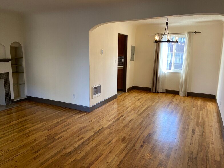 Building Photo - 1403 NW 23rd Ave