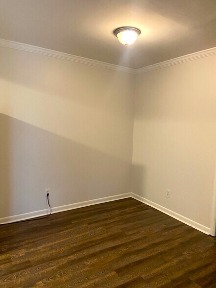 Building Photo - 2812 Georgetown Dr