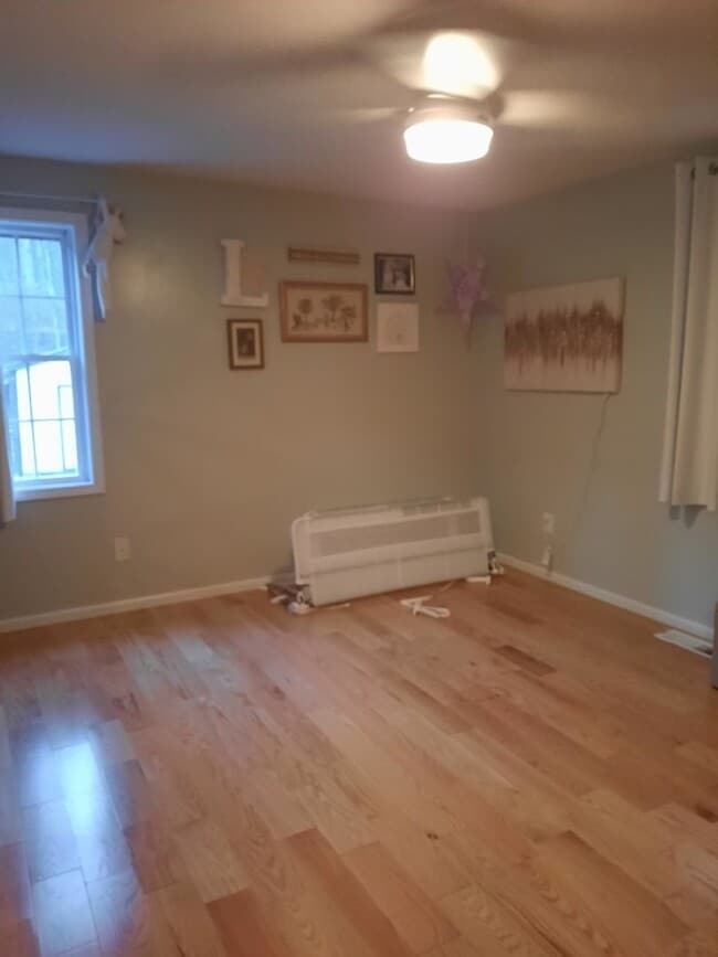 Building Photo - $2,500 - 4 Bedroom, 2 Bathroom Unfurnished Home in the Balsam Community