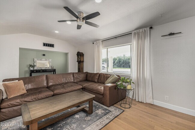 Building Photo - 641 N Dawn Cir