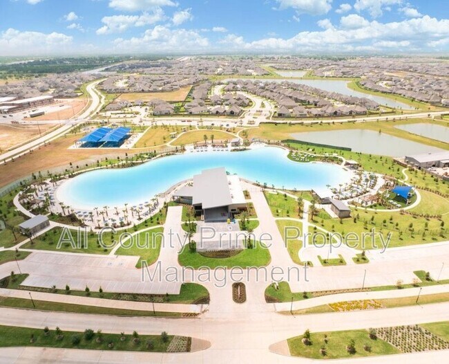 Building Photo - 3029 Avenida Sonoma Dr