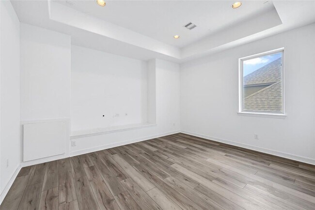 Building Photo - 27915 Genesis Manor Ln