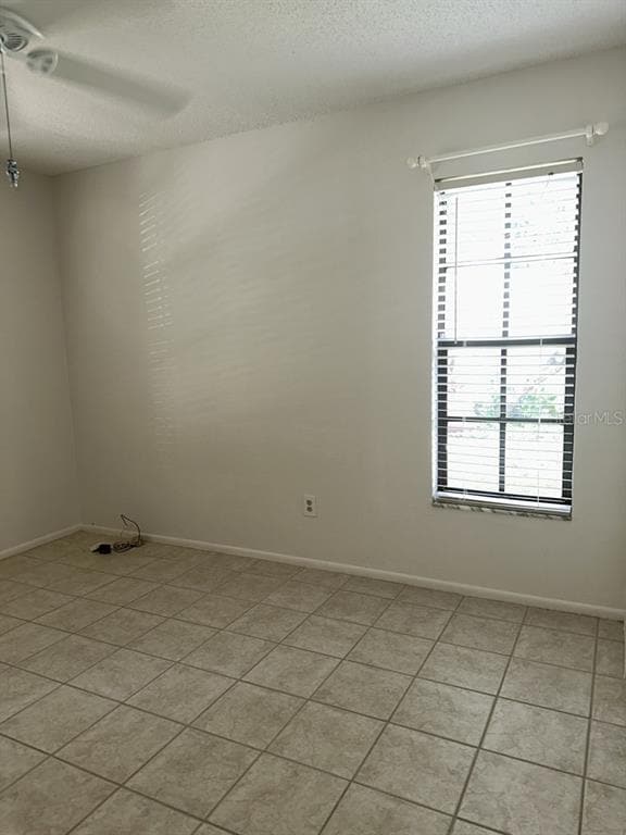 Building Photo - 4002 Shoreside Cir