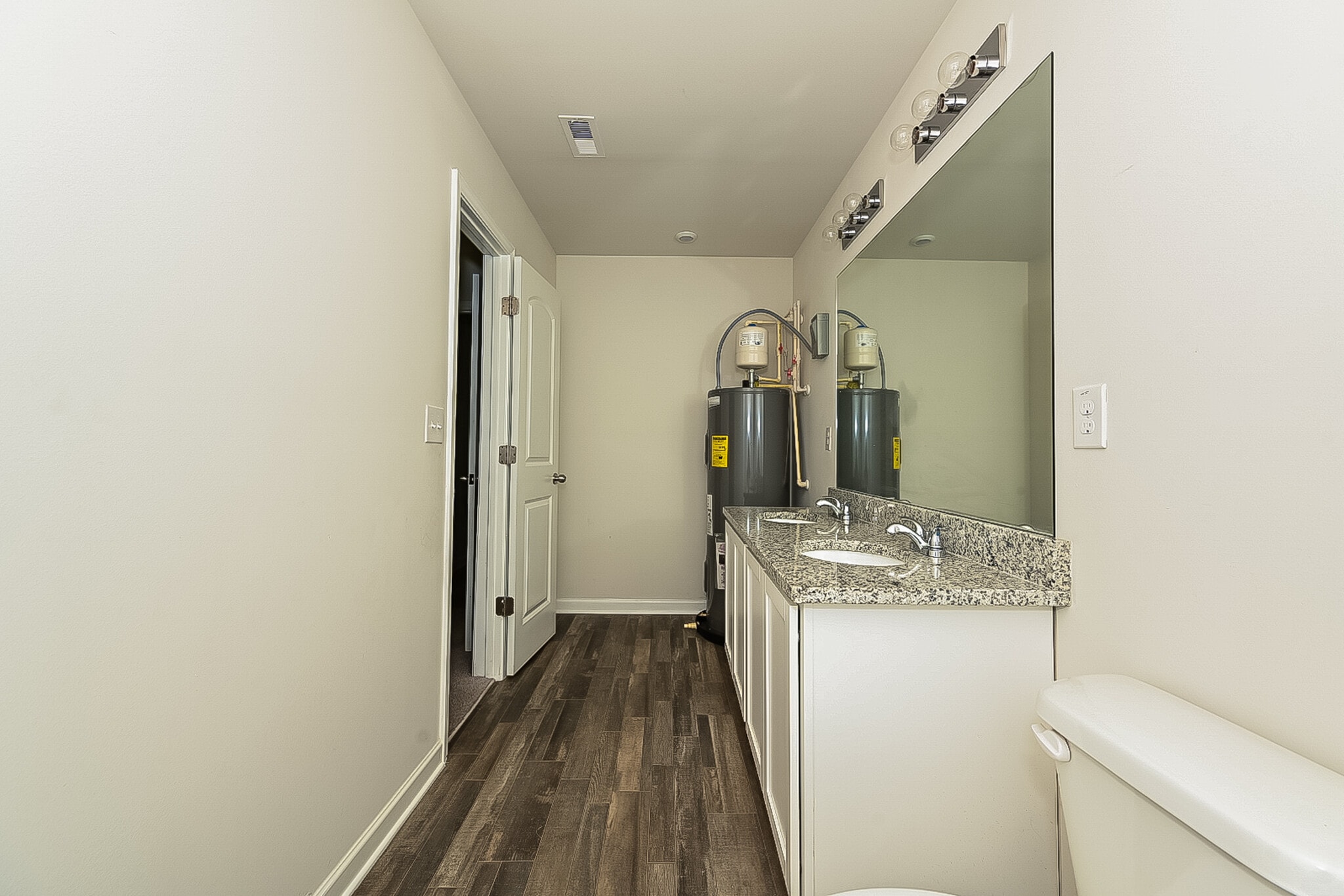 Building Photo - 145 Cold Creek Pkwy