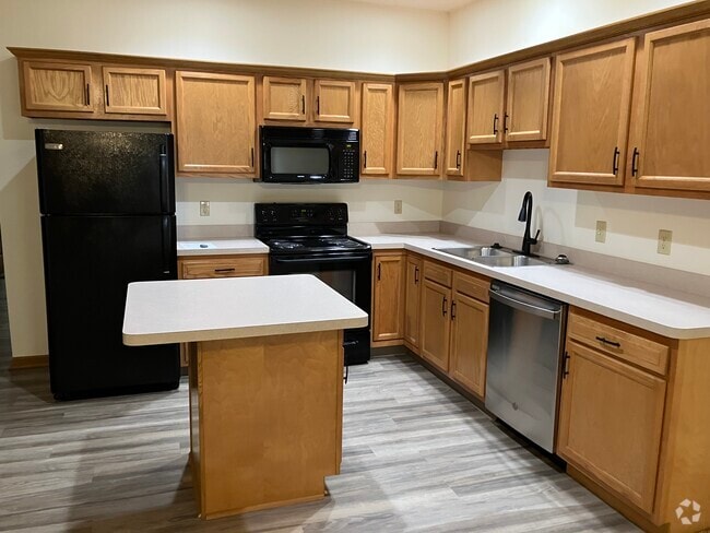 Building Photo - 1023 Laurel Tree Ct