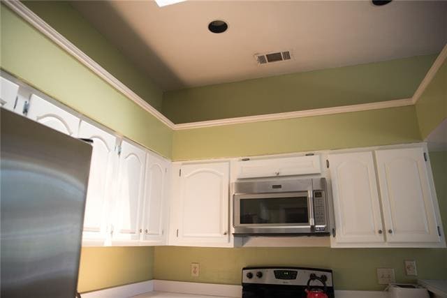 Building Photo - 9716 Summerwood Cir