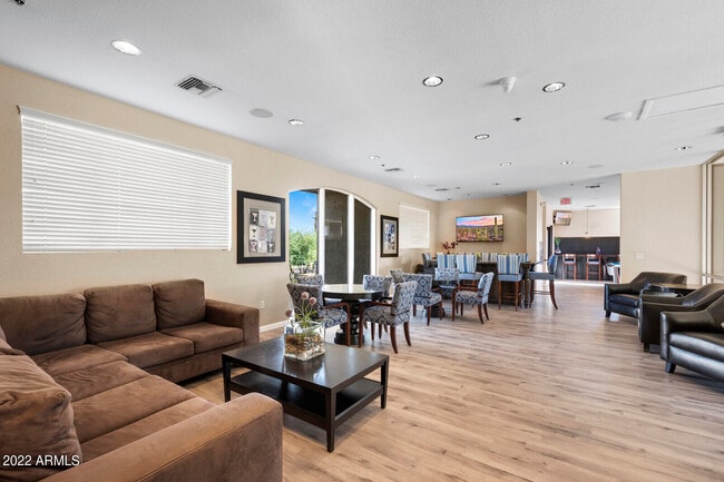 Building Photo - 18416 N Cave Creek Rd