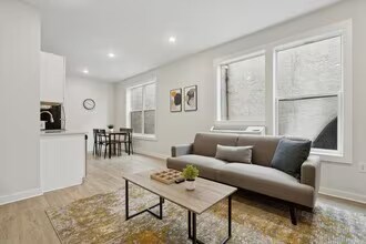 Building Photo - 1522-1532 W Girard Ave