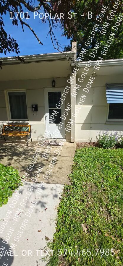 Building Photo - 1701 Poplar St