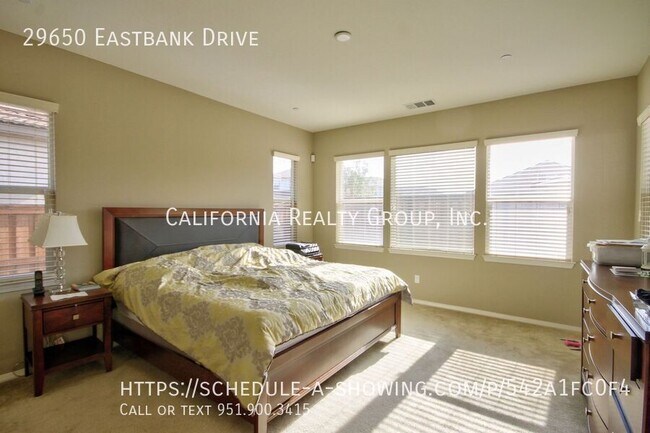 Building Photo - 29650 Eastbank Dr