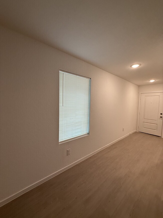 Building Photo - 2863 Red Diamond