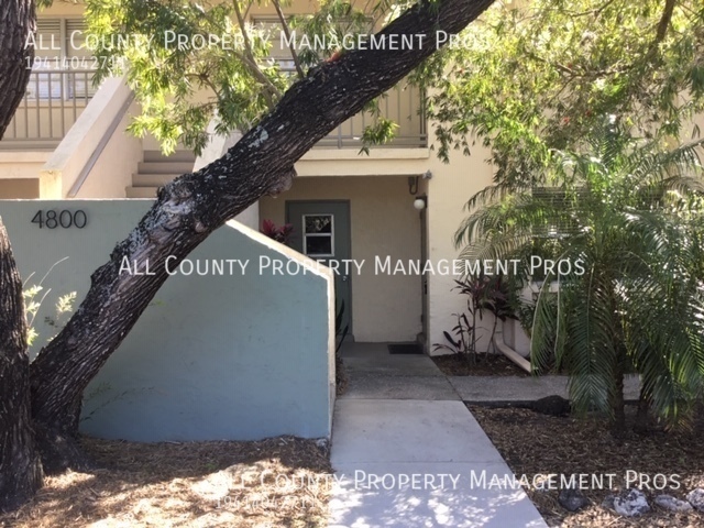 Building Photo - 4800 Rilma Ave