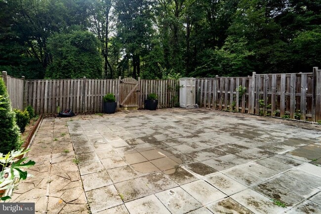 Building Photo - 5514 Whitfield Ct